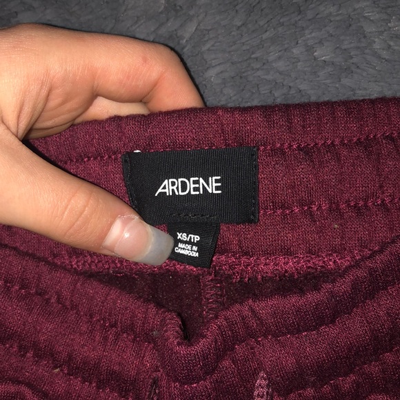 Burgundy queen university joggers - Picture 2 of 2